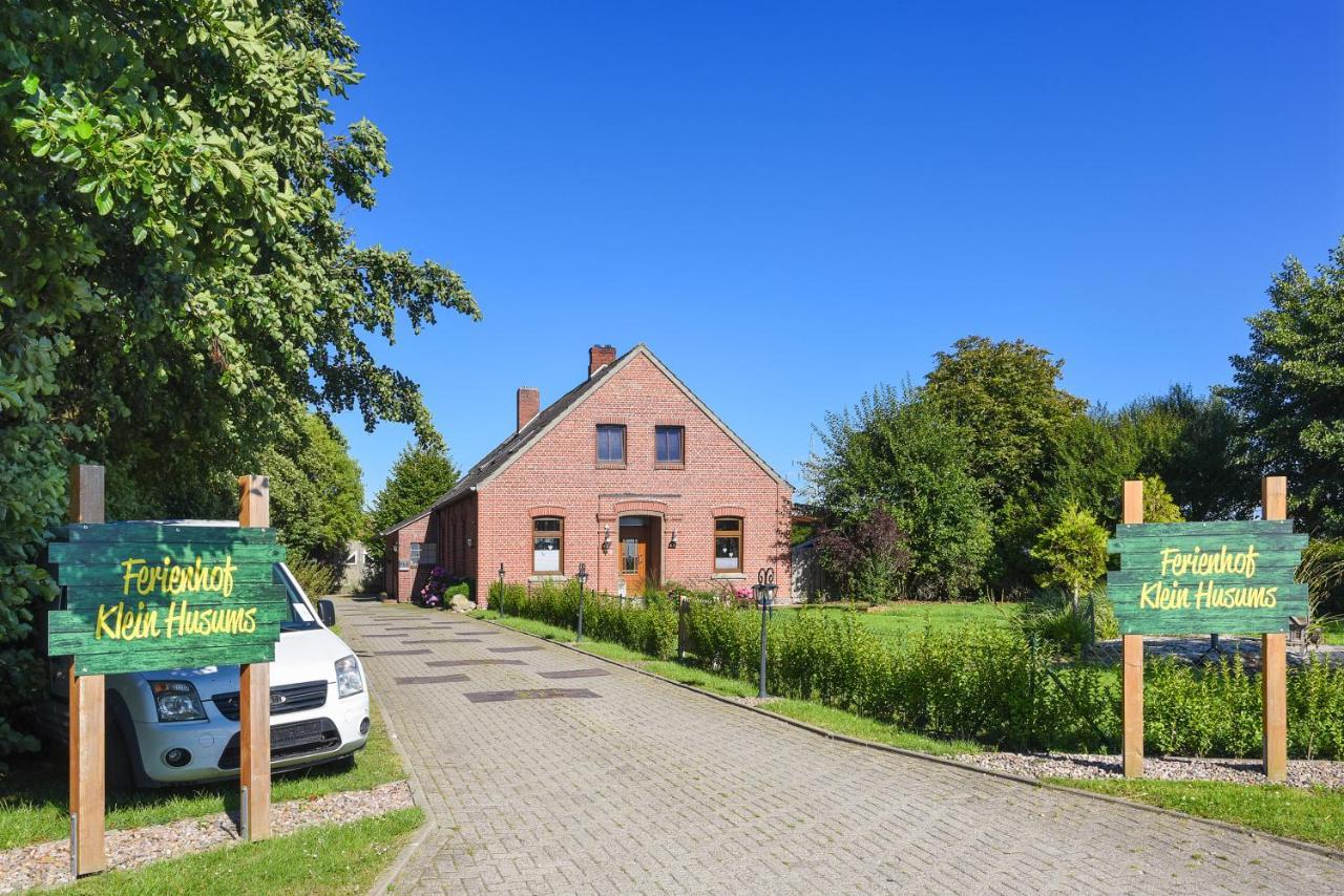Ferienwohnungen Auf Dem Ferienhof Klein Husums 韦尔杜姆 外观 照片